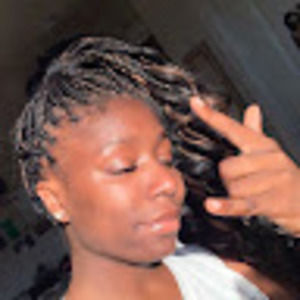 Meet your Posher, Noelani